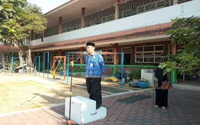 Upacara memperingati  Hari Kesaktian Pancasila dan Hari Batik Nasional Tahun 2023